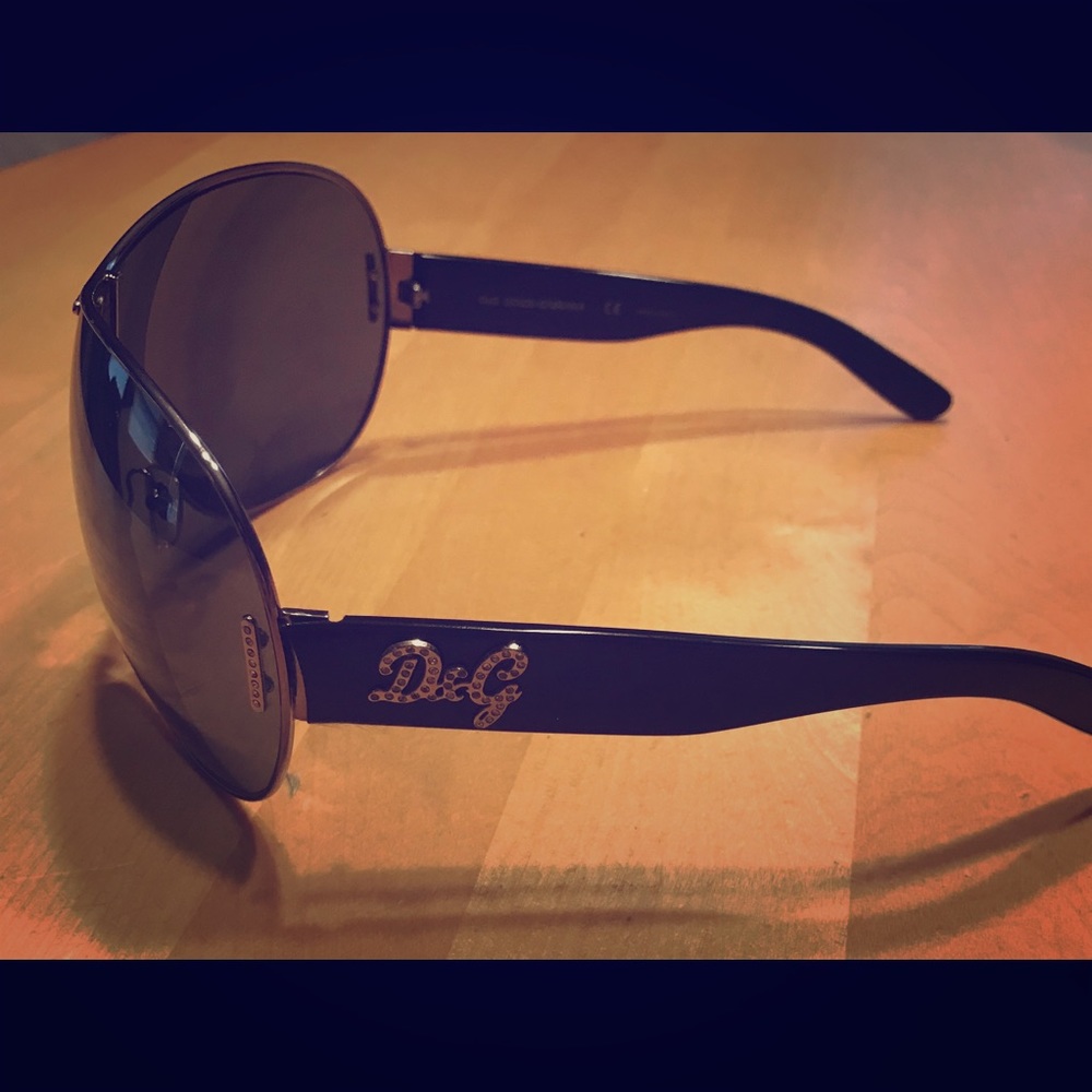 AUTHENTIC Dolce & Gabbana sunglasses